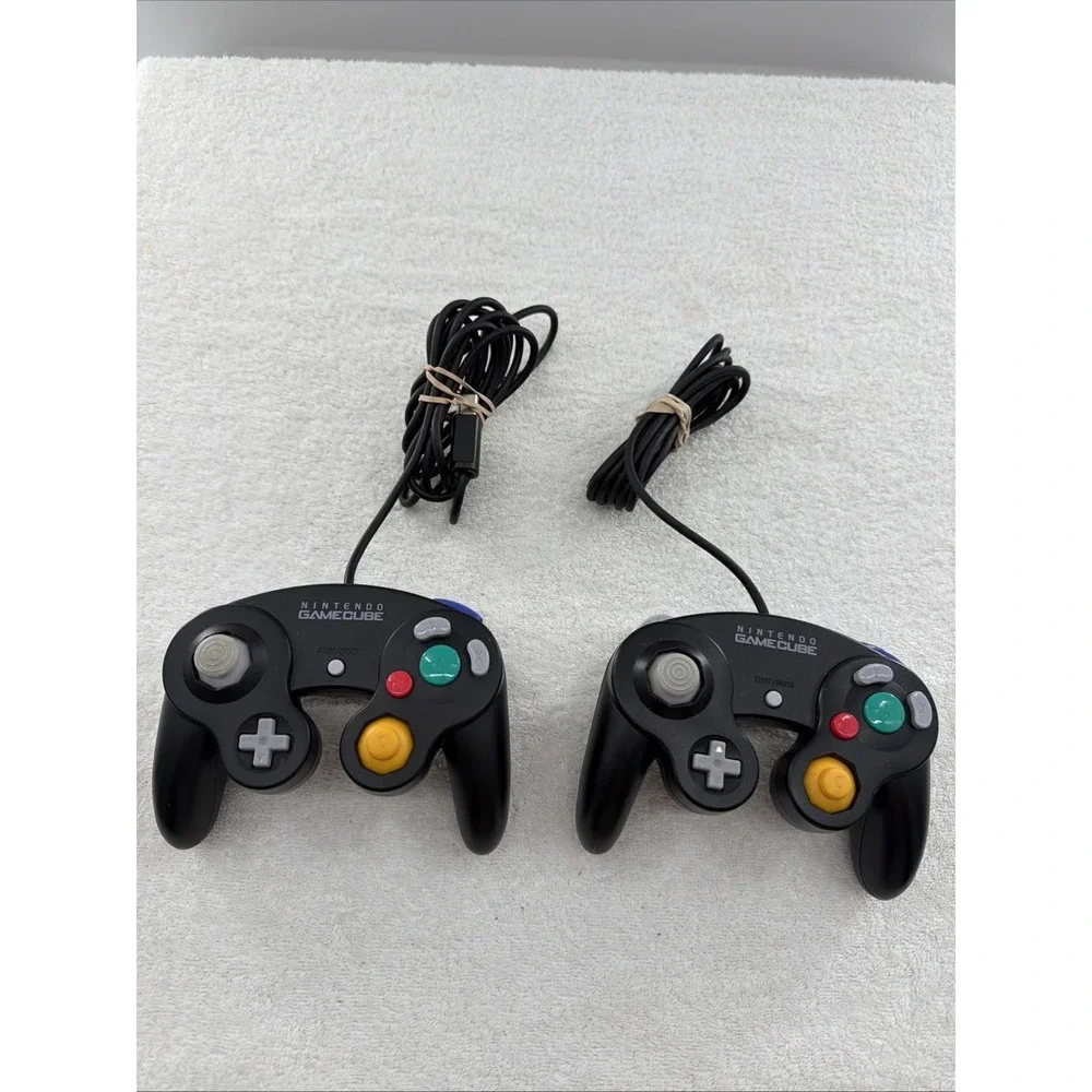 Nintendo GameCube Controller  Black DOL-003 Wired Controller Japan  14+ Set Of 2